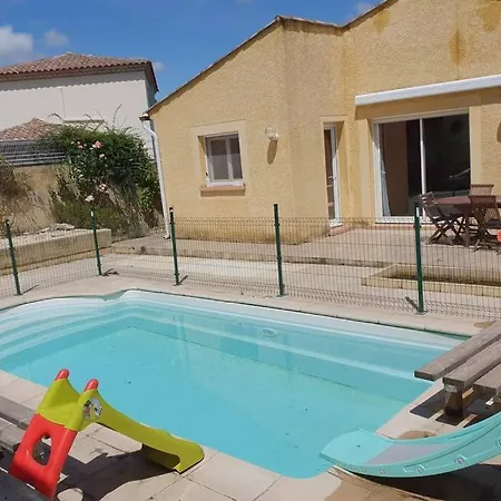 Maison Chaleureuse Avec Piscine